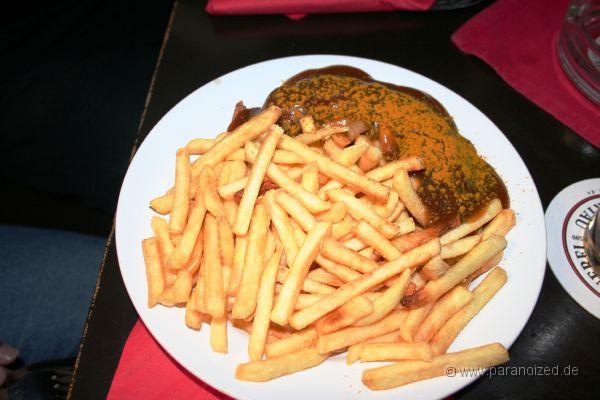 Food (Clemensburg Lange Nacht der Musik).jpg - Das Essen der rockigen Töne